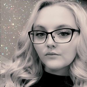 Meet your Posher, Paige